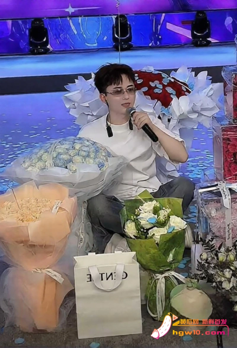 快手吴迪团队CP大瓜：多多直播怒揭假剧本，私拍截图引爆网红圈