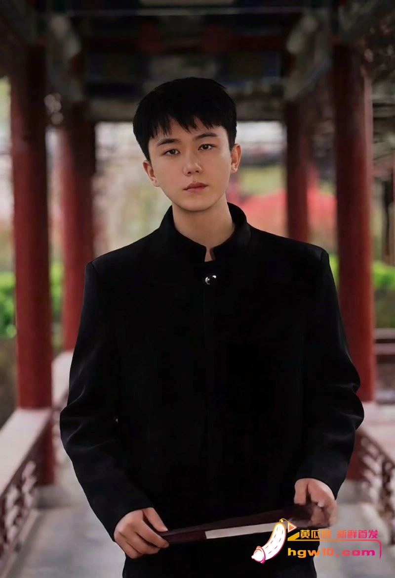 快手吴迪团队CP大瓜：多多直播怒揭假剧本，私拍截图引爆网红圈
