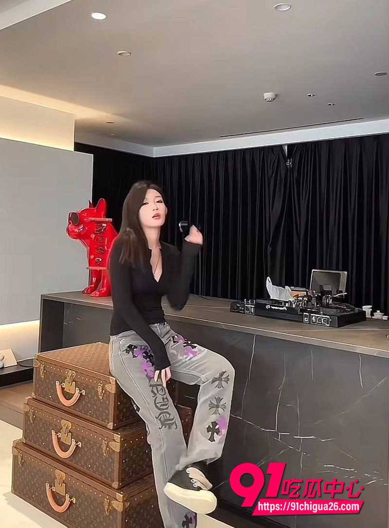 网红小伊伊9