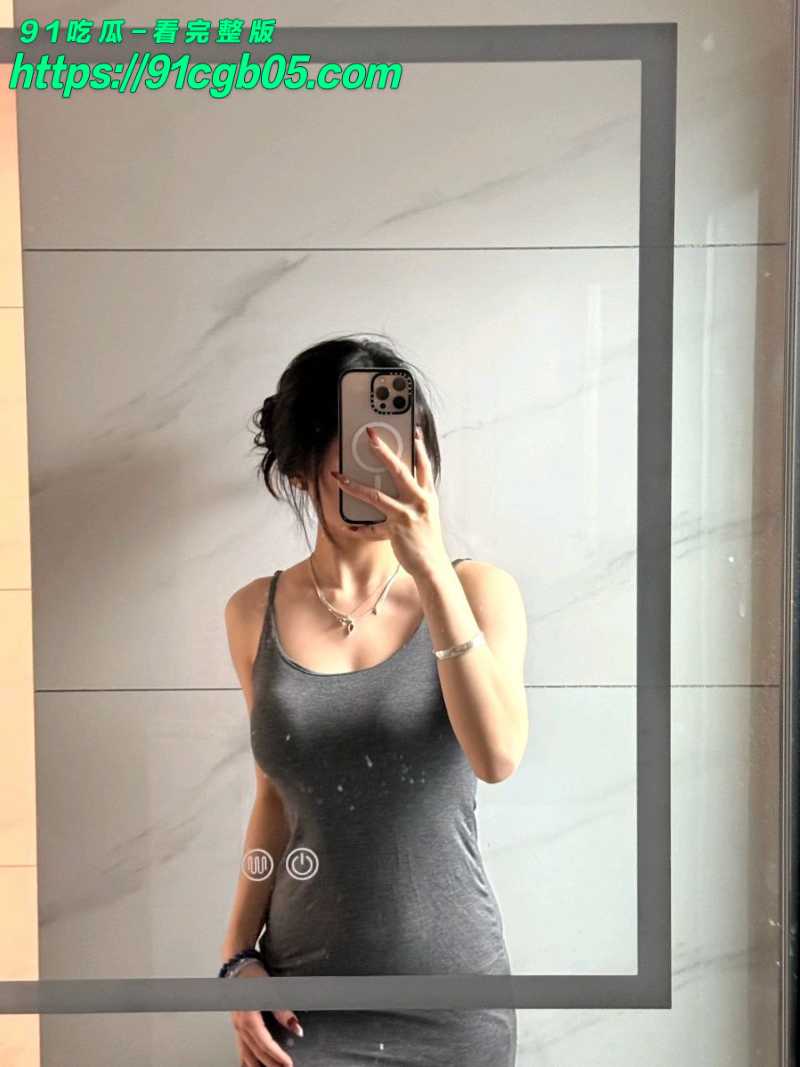 411W800px 411W800px