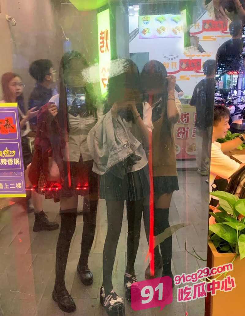 父女乱伦～女儿从老家回来后变得十分主动 全程精彩刺激对白！