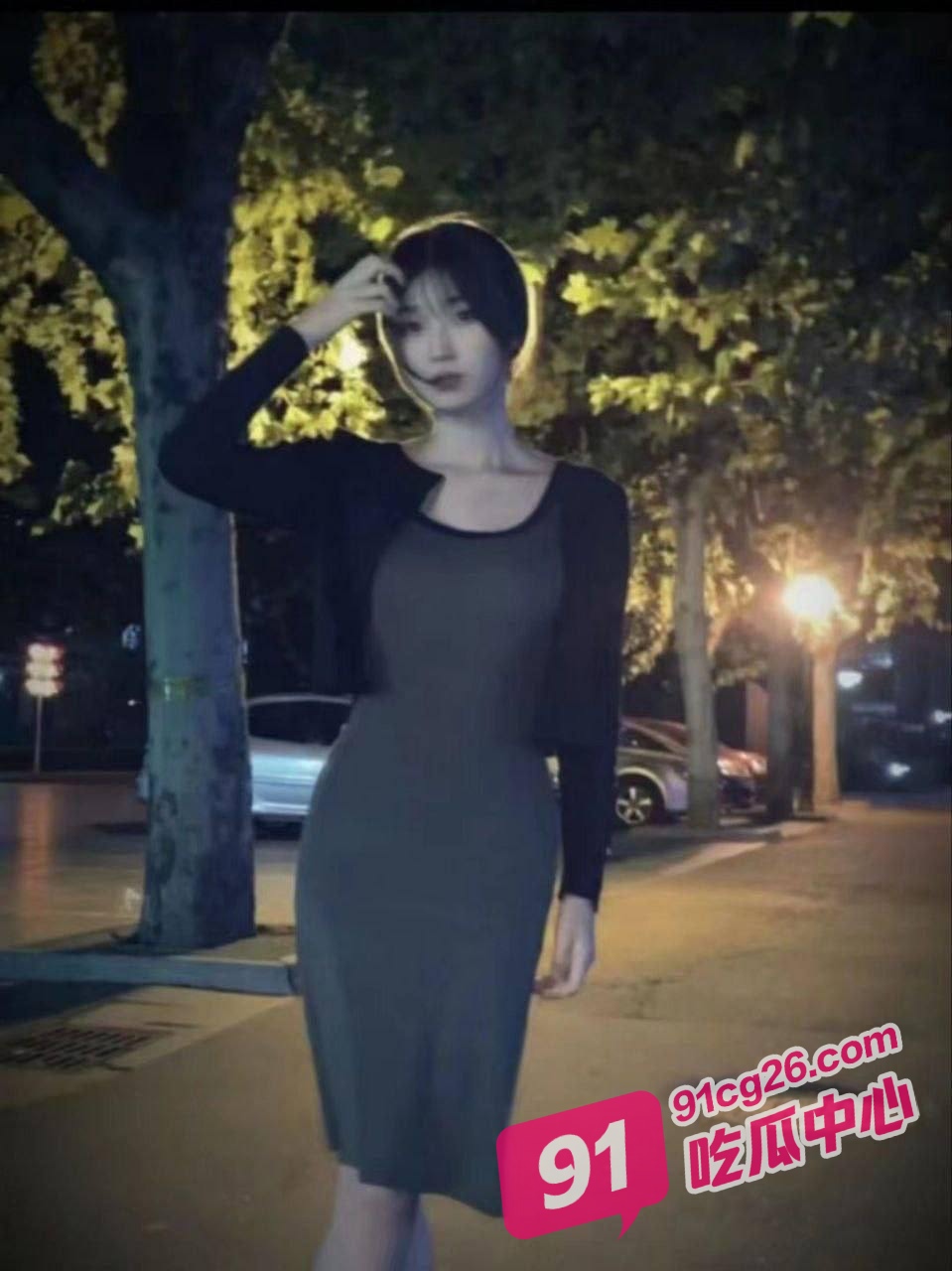 湖北大学生严秀娜 背着男友偷吃 她说不仅刺激还能高潮数次！ 配图4