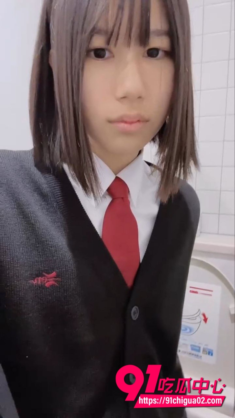 沈阳某职高18岁女生刘思涵1 沈阳某职高18岁女生刘思涵1