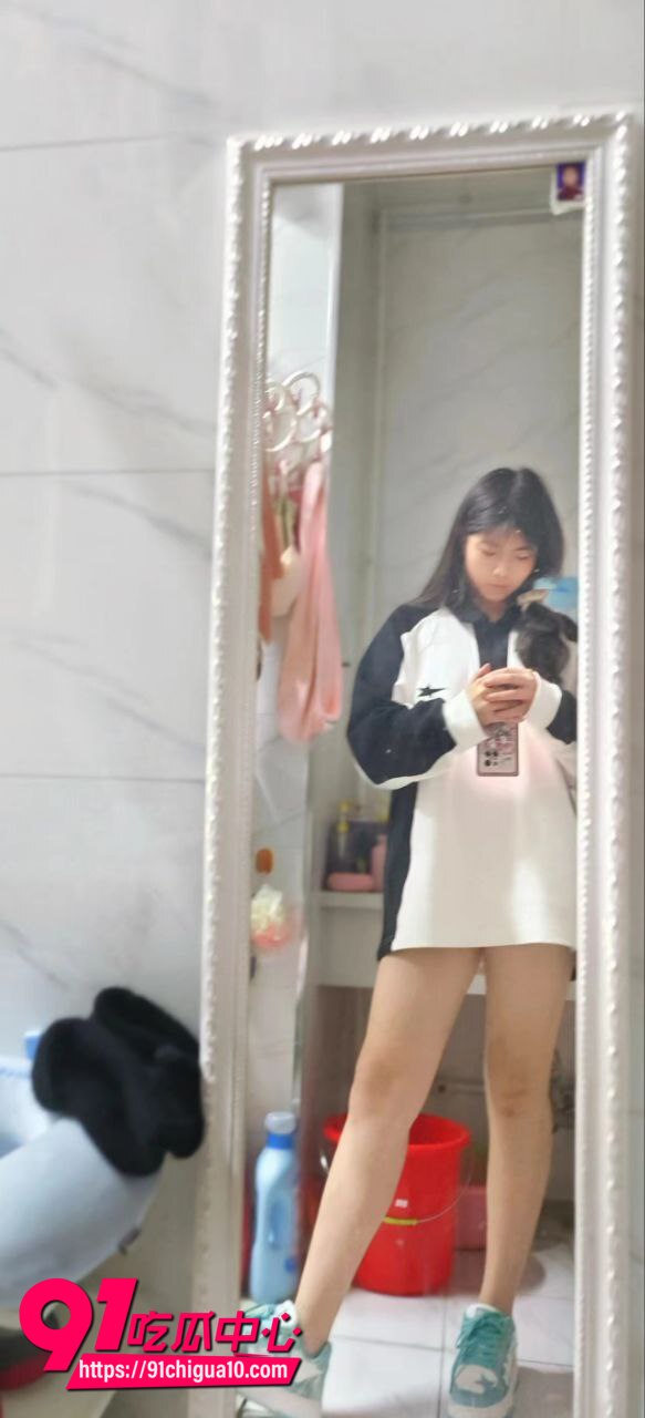 伊犁师范大学田祎宸不雅视频3 伊犁师范大学田祎宸不雅视频3