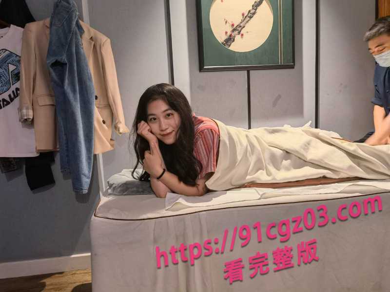 约炮女导购5素材水印版 约炮女导购5素材水印版