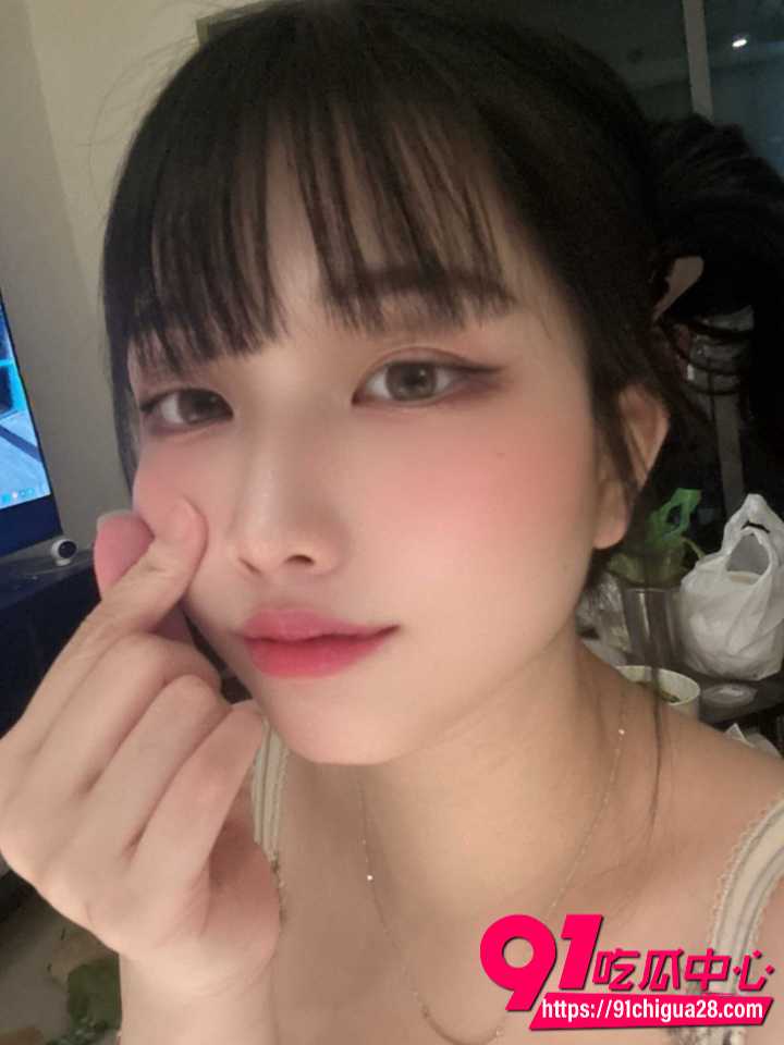 台湾高颜值反差婊林璟彤借钱不还2 台湾高颜值反差婊林璟彤借钱不还2