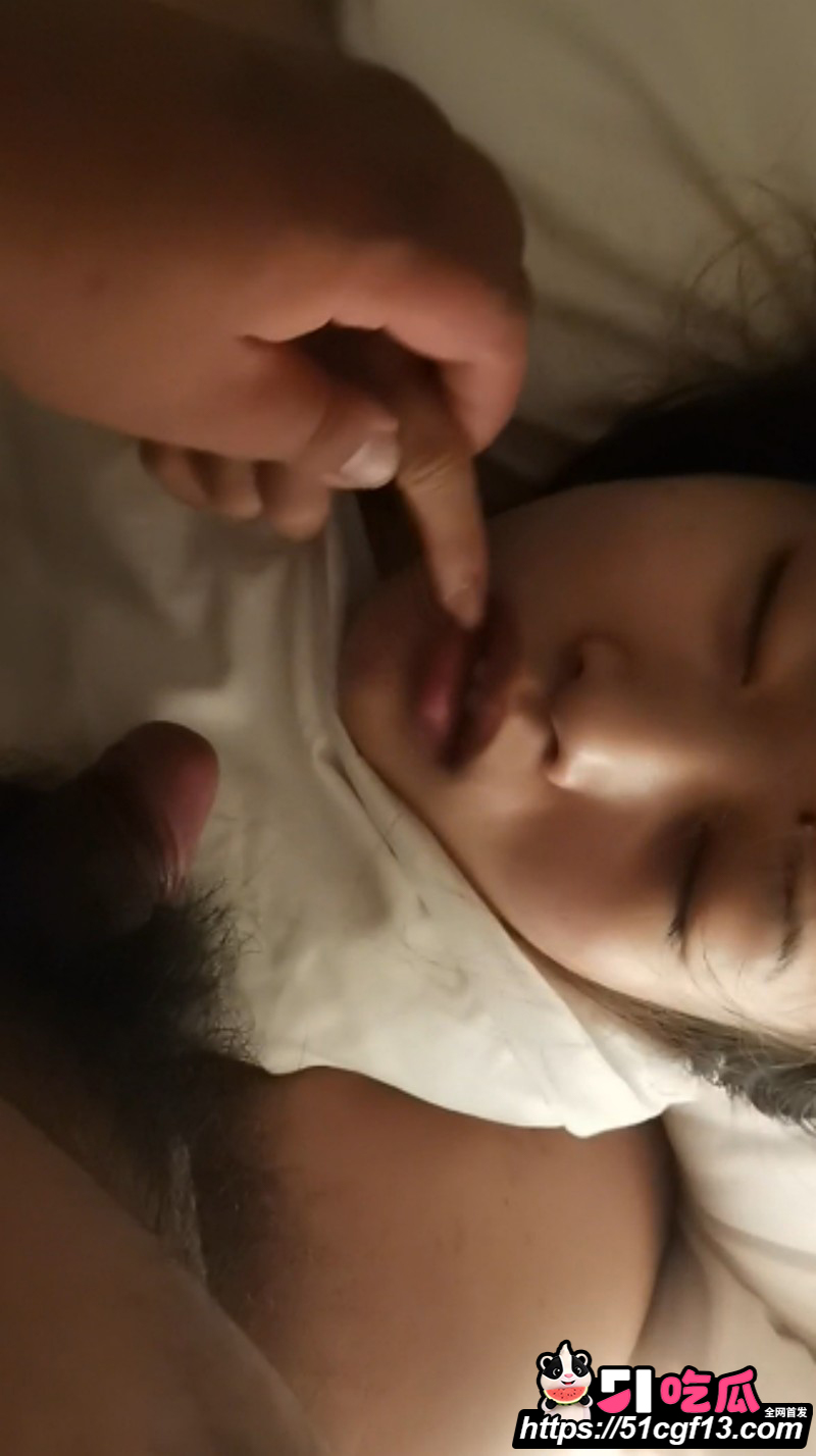 爆火MJ大神 胖哥迷玩 邂逅音乐学院舞蹈生 孙小妹 脸屌同框画面极度反差！