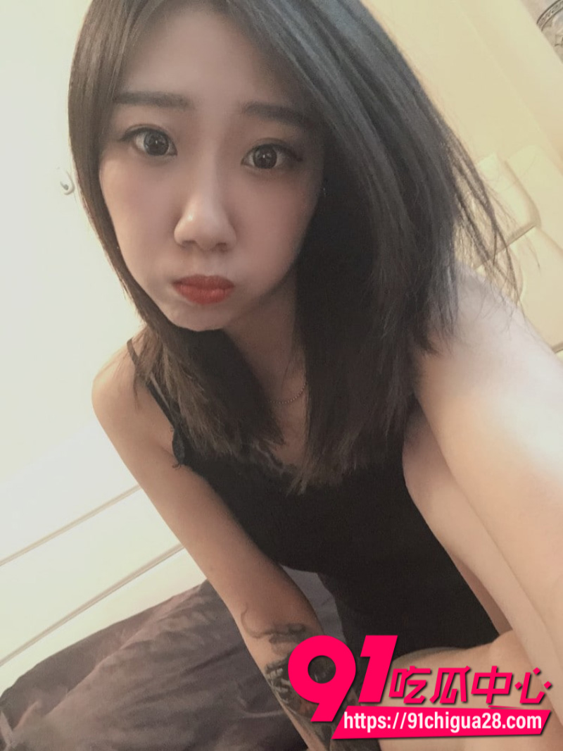 德国留学生钟义迷奸自己女友拍照被德国慕尼黑法院判刑11年5 德国留学生钟义迷奸自己女友拍照被德国慕尼黑法院判刑11年5