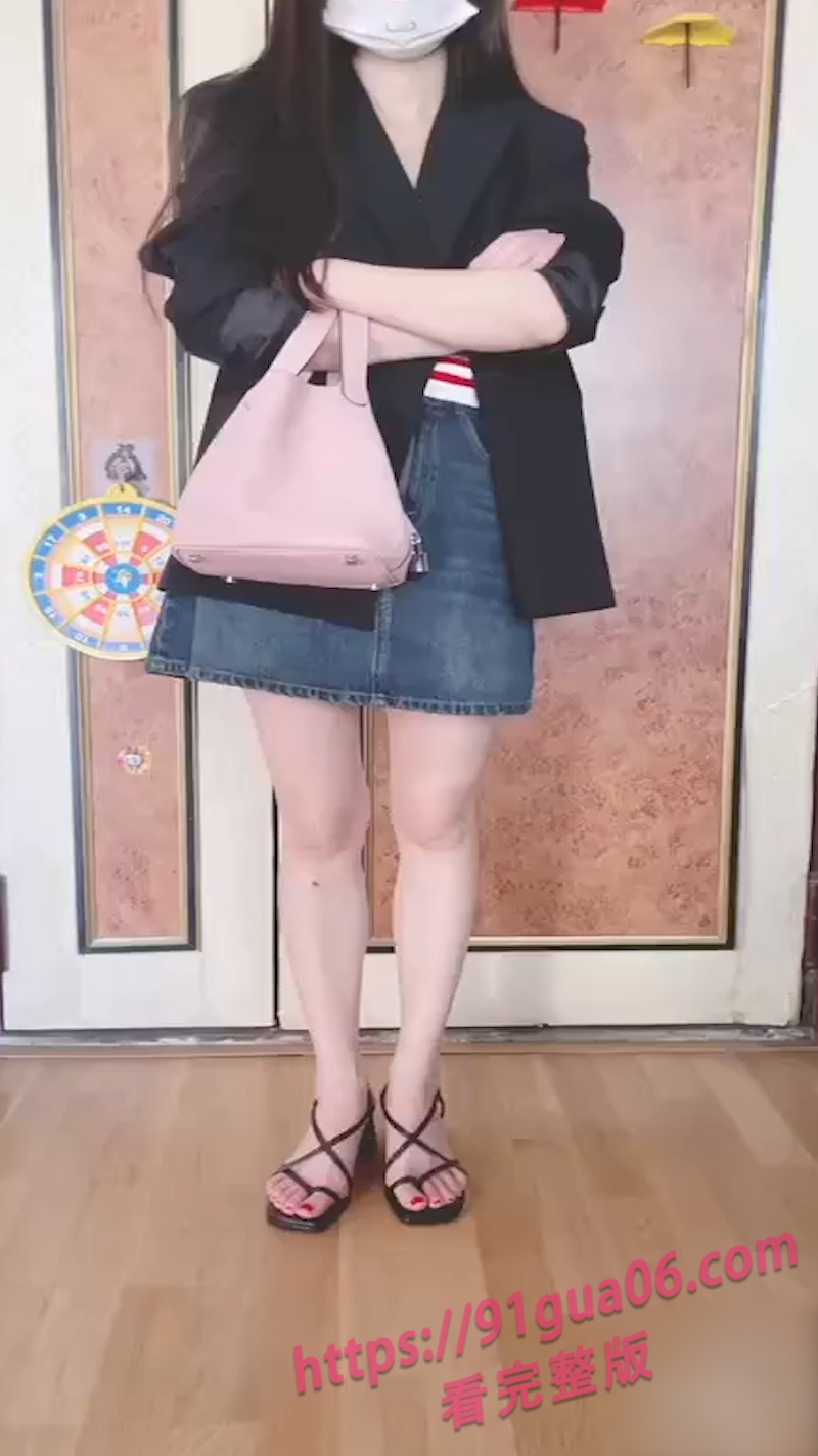 叔嫂乱伦~经不住诱惑的大嫂 主动上门为我服务