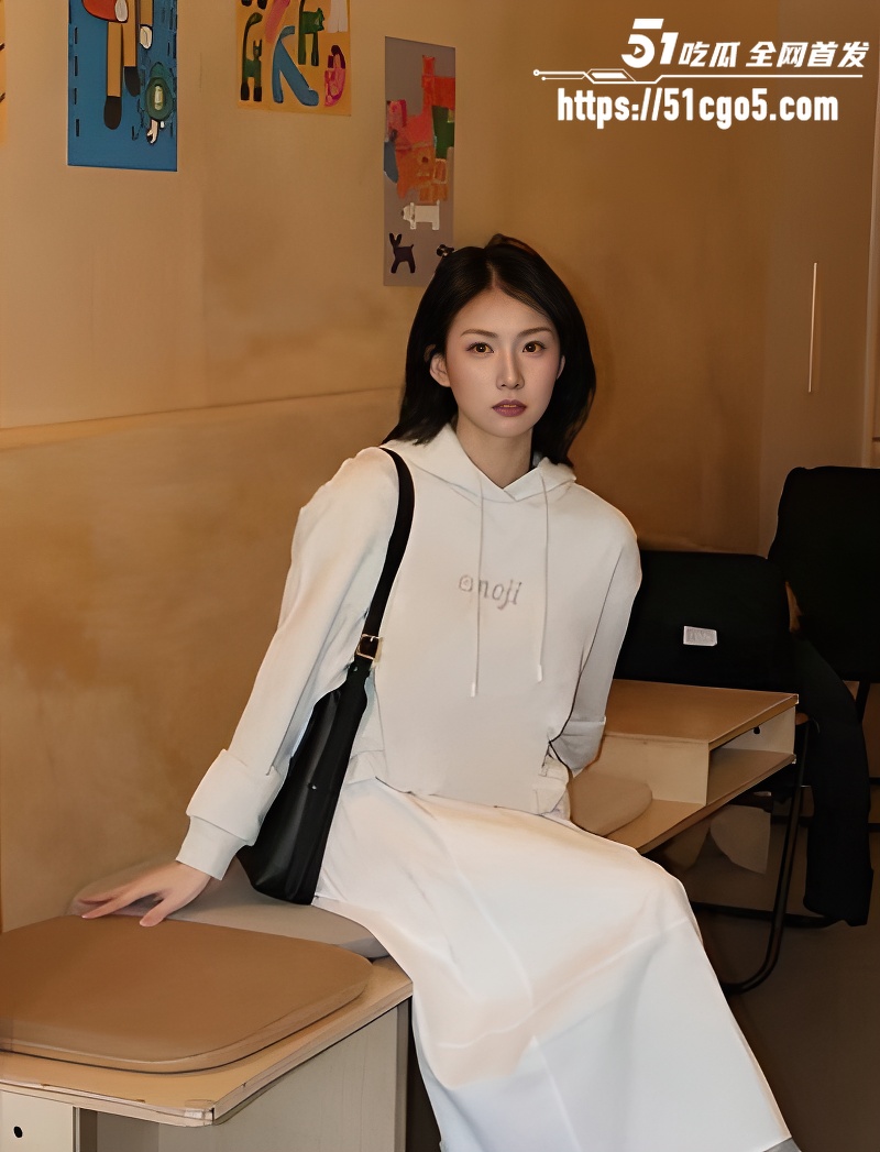 广东少妇 陈梓涵 遭闺蜜曝光约炮自拍 5 广东少妇 陈梓涵 遭闺蜜曝光约炮自拍 5