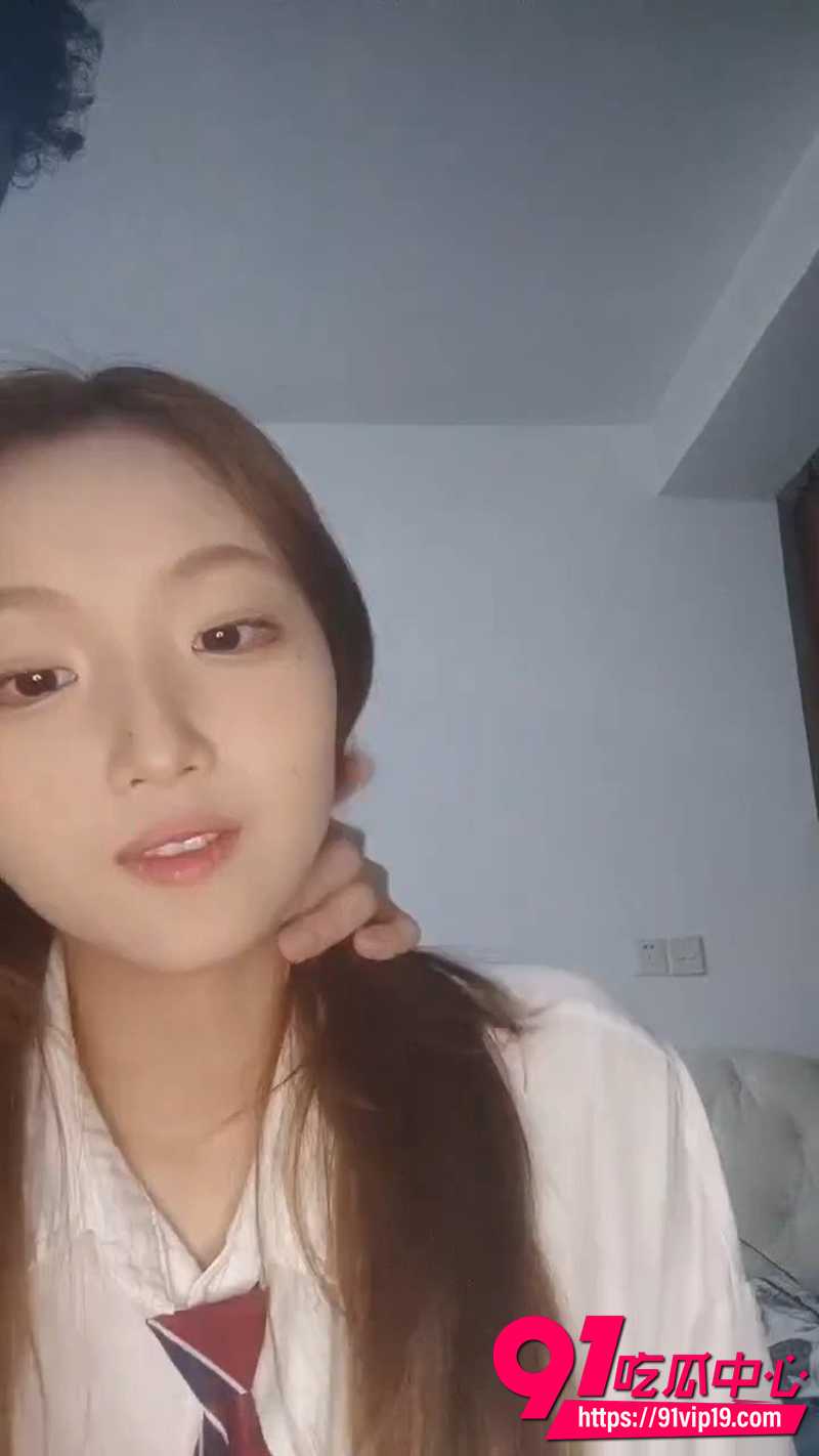 花臂精神小妹下海直播 1 花臂精神小妹下海直播 1