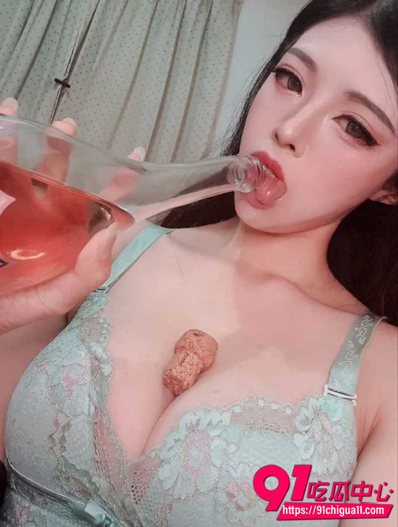 张紫彤 7