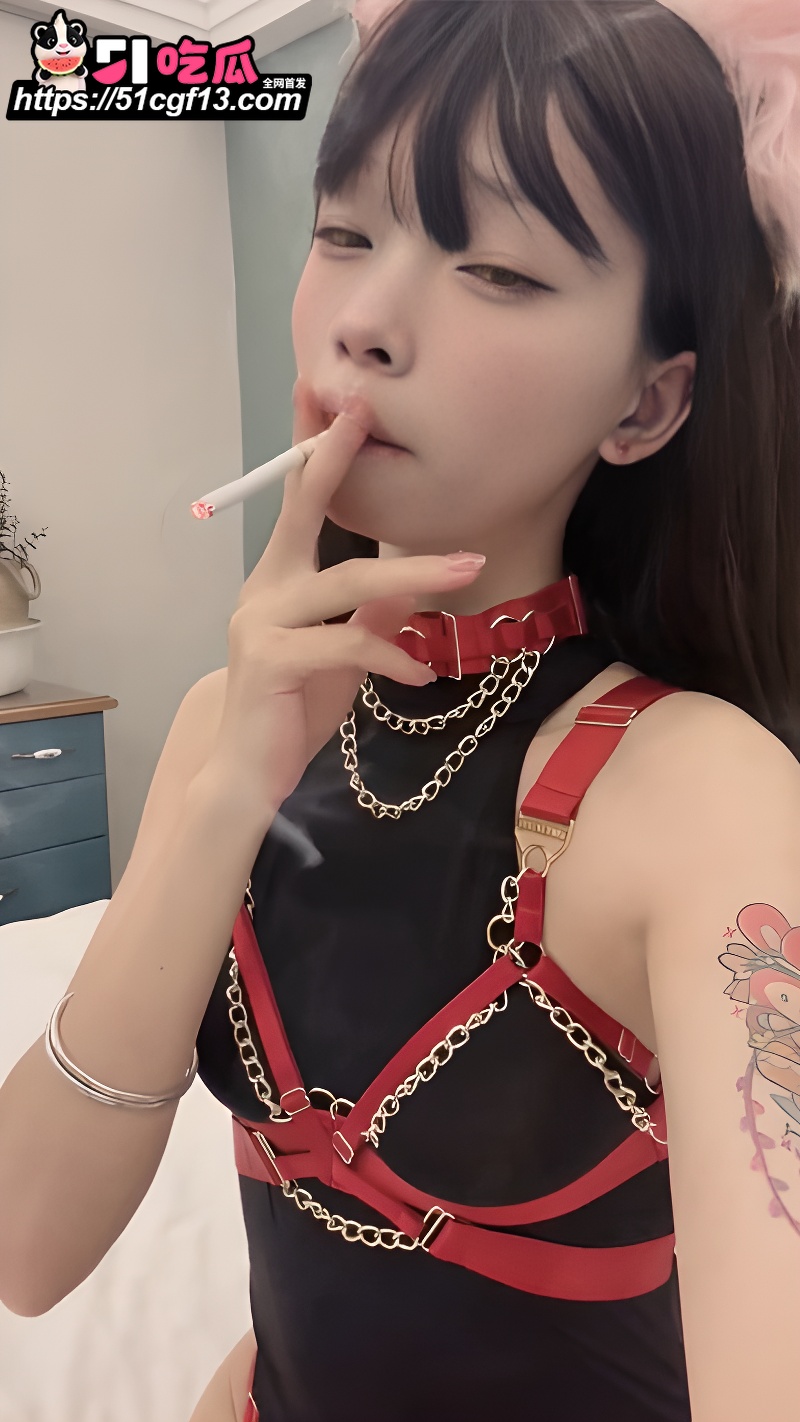 4 4