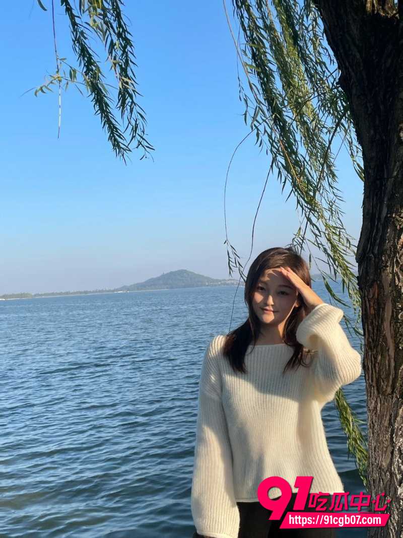 湖北恩施医院药剂师丁在春1 湖北恩施医院药剂师丁在春1