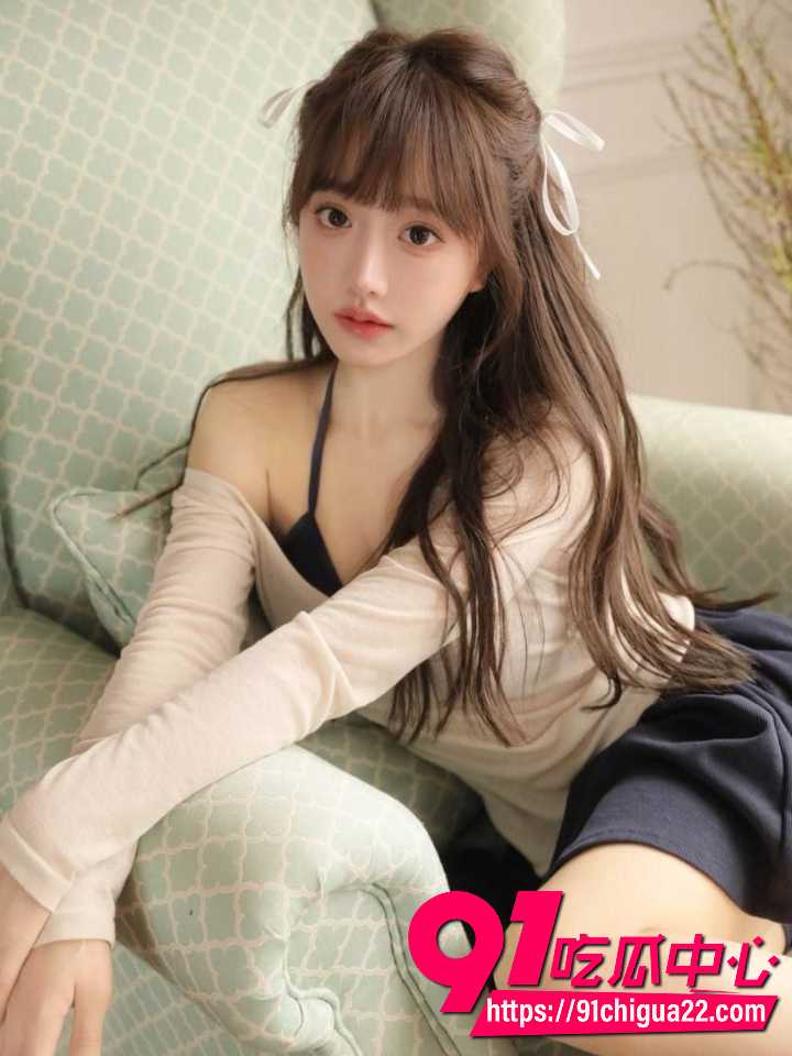 海角精选顶级反差女神露露女儿日记1 海角精选顶级反差女神露露女儿日记1