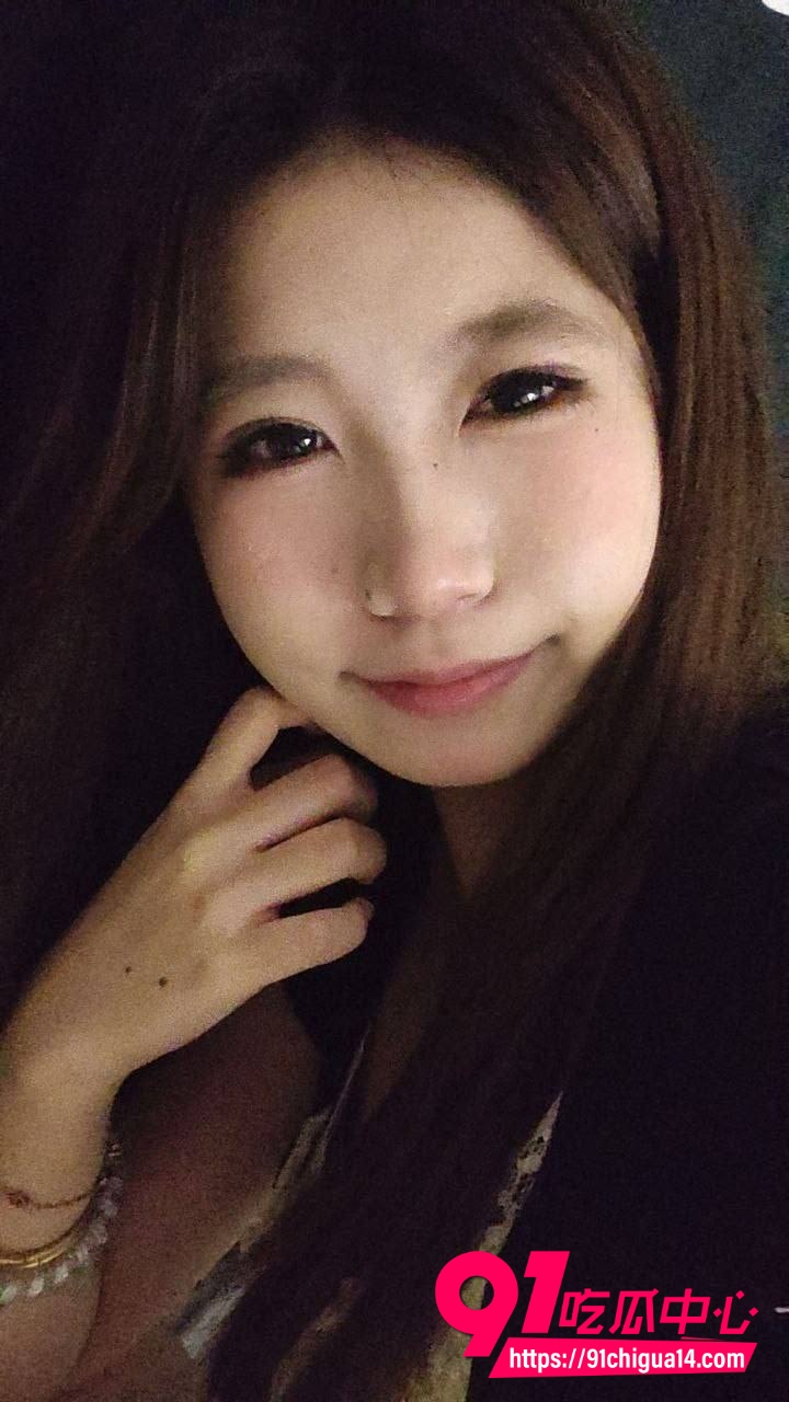 海角大神我跟后妈的性爱日记 长腿女神短裙真空超市勾引 回家直接骑乘爆射!