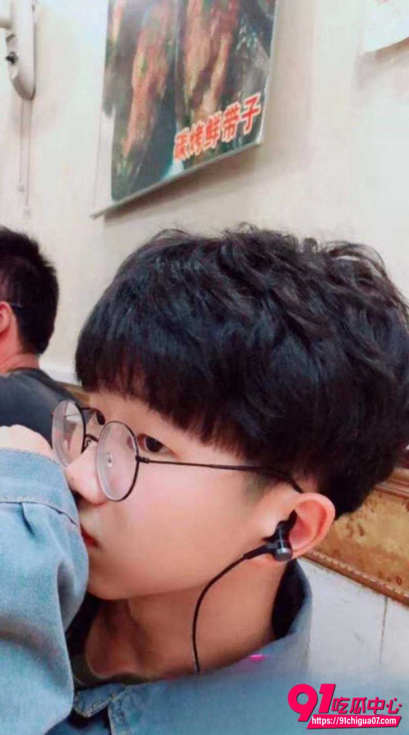 安徽职业技术学院学生李昕志5